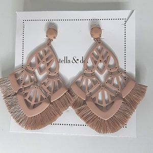 Stella & Dot Earrings Pink Champagne Chandelier